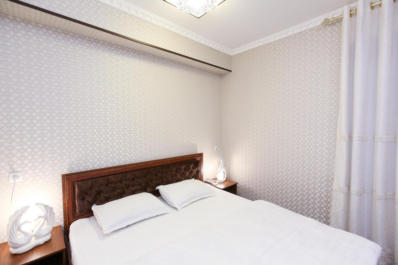 Hotel Dream Plaza Buxoro Luaran gambar